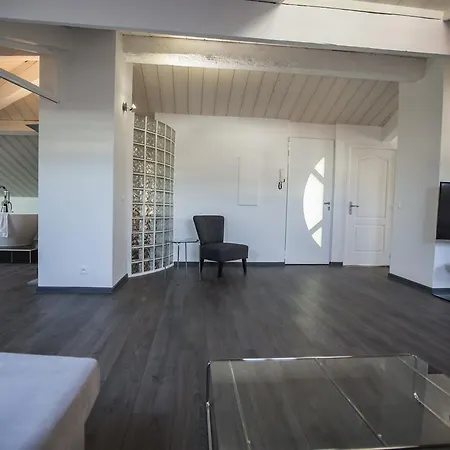 Apartment Sherlock Loft By Connexion